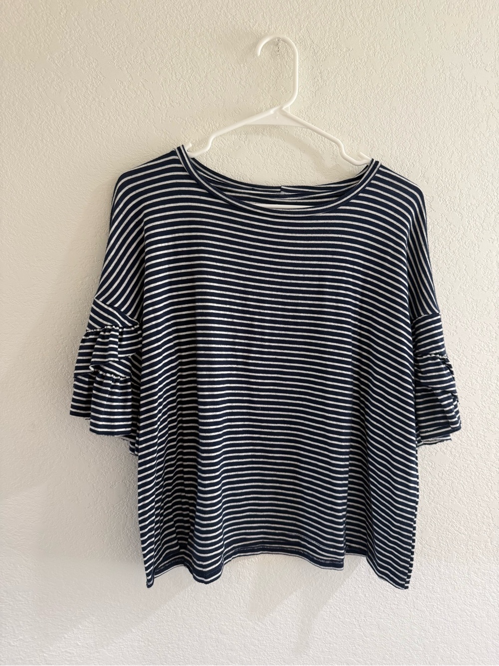 Striped Ruffle Sleeve Womenās Top - Navy and White